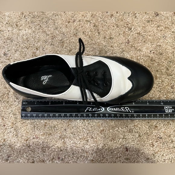 Leo’s Black and White Adult Tap Dance Shoes - Picture 11 of 14